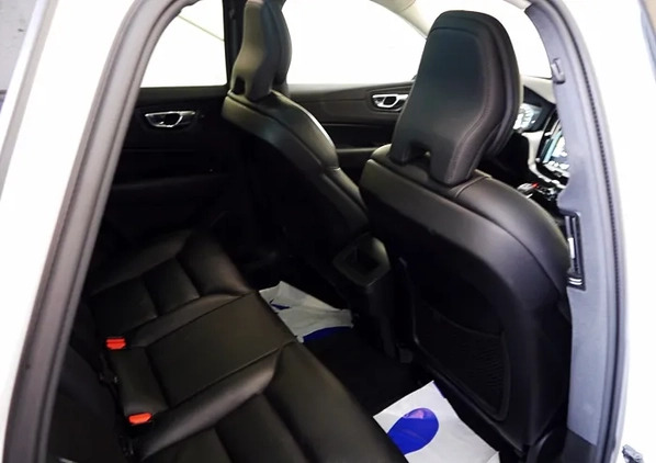Volvo XC 60 cena 129900 przebieg: 78066, rok produkcji 2019 z Wejherowo małe 781